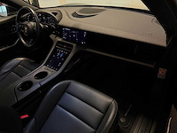 Porsche - taycan cross turismo - 4 93 kwh - krs-86-k- 2023 iaw - afbeelding 11 van  23