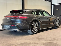 Porsche - taycan cross turismo - 4 93 kwh - krs-86-k- 2023 iaw - afbeelding 10 van  23