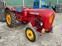Porsche 219 oldtimer tractor - afbeelding 1 van  16