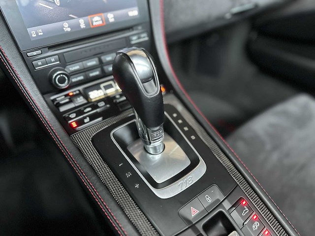 Porsche 718 boxster gts 2.5 366pk 2018, k-048-hg - afbeelding 29 van  73