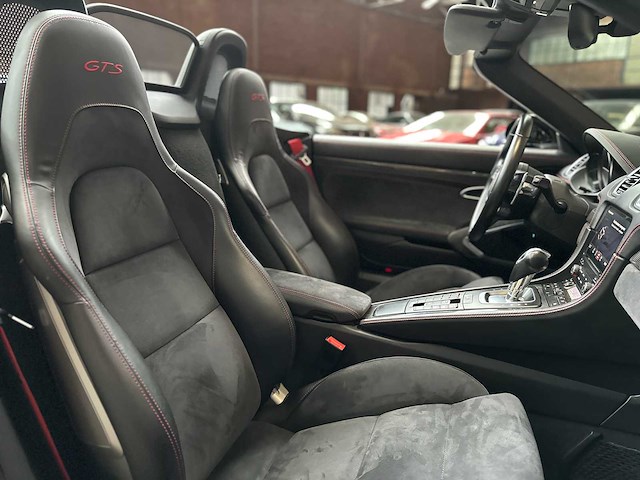 Porsche 718 boxster gts 2.5 366pk 2018, k-048-hg - afbeelding 62 van  73