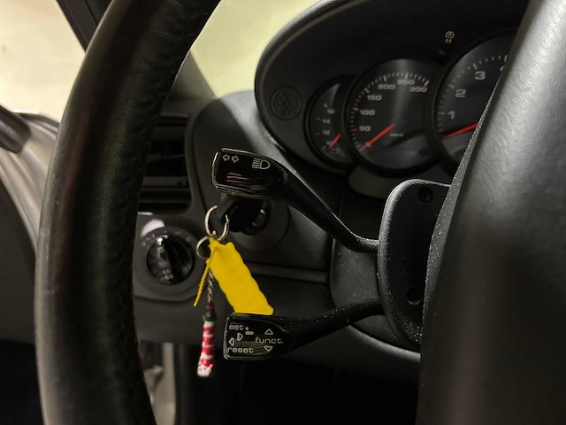 Porsche 911 3.4 coupé carrera 996 300pk 1998, 73-xv-xl - afbeelding 14 van  37