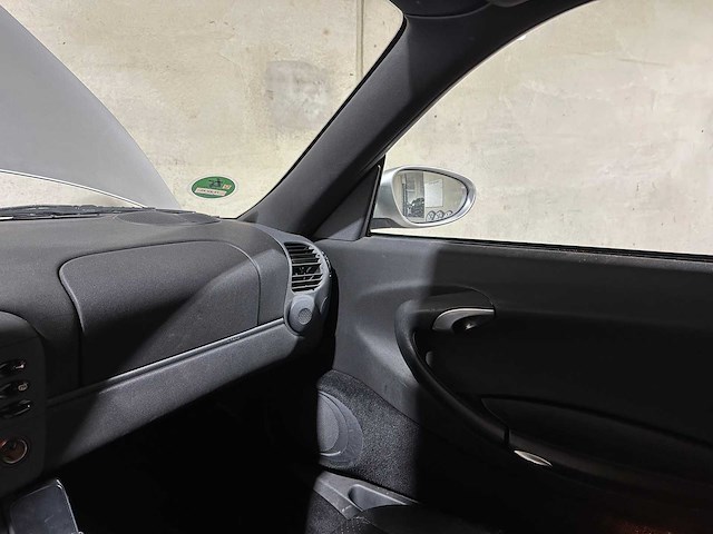 Porsche 911 3.4 coupé carrera 996 300pk 1998, 73-xv-xl - afbeelding 21 van  37