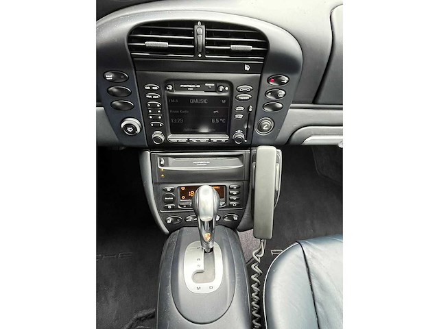 Porsche 911 3.6 targa, automaat, 39-jg-lf - afbeelding 6 van  18