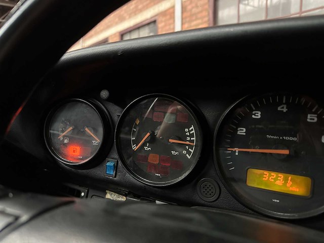 Porsche 911 964 cabriolet 3.6 1993 - afbeelding 22 van  42