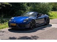 Porsche 911 992 cabrio 3.0 carrera gts | hgp-97-l i - afbeelding 1 van  61