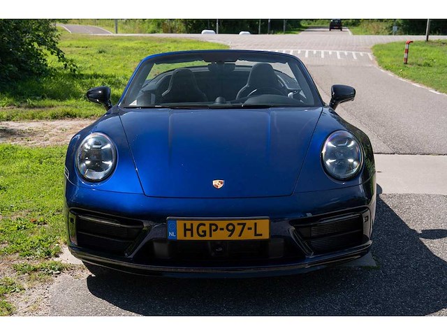 Porsche 911 992 cabrio 3.0 carrera gts | hgp-97-l i - afbeelding 14 van  61