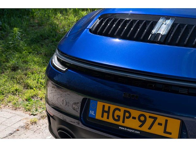 Porsche 911 992 cabrio 3.0 carrera gts | hgp-97-l i - afbeelding 20 van  61