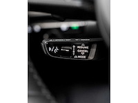 Porsche 911 992 cabrio 3.0 carrera gts | hgp-97-l i - afbeelding 44 van  61