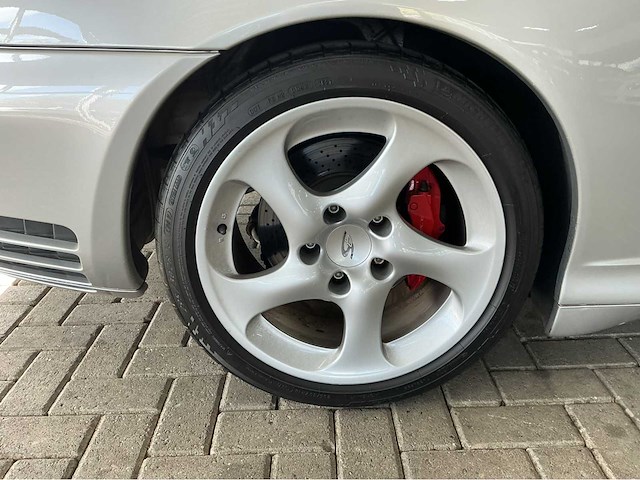 Porsche 911 (996) carrera 4s – 3.6 flat-six | 320 pk | iconische 4s widebody | awd| btw auto - afbeelding 4 van  36