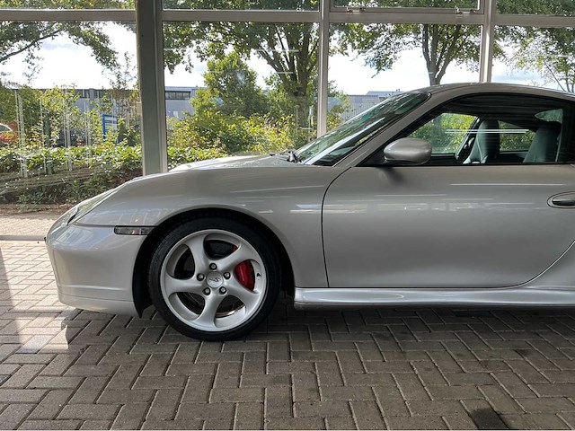 Porsche 911 (996) carrera 4s – 3.6 flat-six | 320 pk | iconische 4s widebody | awd| btw auto - afbeelding 32 van  36