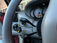 Porsche 911 996 carrera cabrio 4 3.6 320pk 2004 -youngtimer- - afbeelding 13 van  32