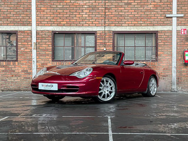 Porsche 911 996 carrera cabrio 4 3.6 320pk 2004 -youngtimer- - afbeelding 1 van  29