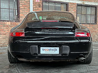 Porsche 911 996 carrera coupe 3.4 300pk 2001 -handgeschakeld- youngtimer - afbeelding 3 van  31