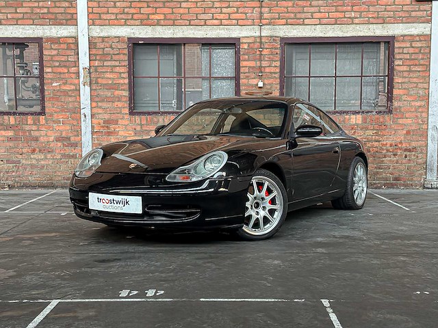 Porsche 911 996 carrera coupe 3.4 300pk 2001 -handgeschakeld- youngtimer - afbeelding 23 van  31