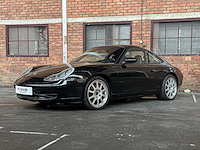 Porsche 911 996 carrera coupe 3.4 300pk 2001 -handgeschakeld- youngtimer - afbeelding 29 van  31
