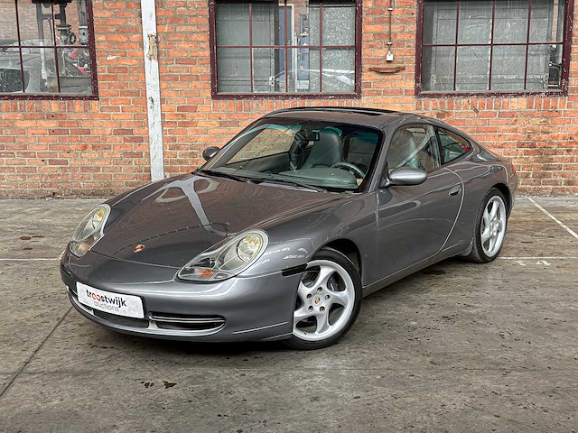 Porsche 911 996 carrera coupe 3.4 handgeschakeld 300pk 2000 -youngtimer- - afbeelding 3 van  36