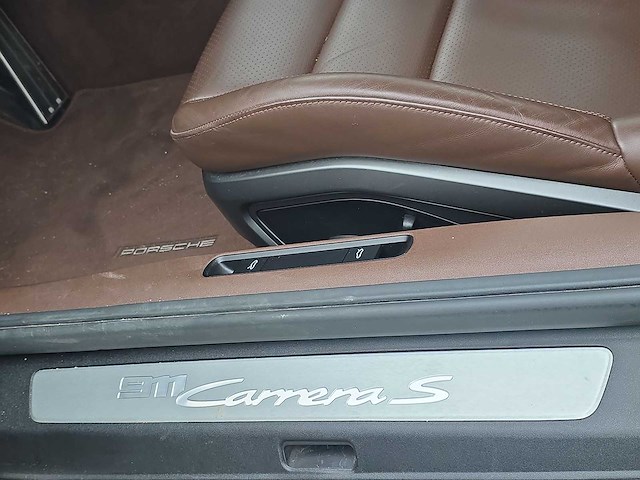 Porsche 911 cabrio 3.0 carrera s | 00-35-25 - afbeelding 47 van  54
