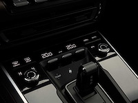 Porsche 911 cabrio 3.0 carrera s forest green pts | s-495-tr - afbeelding 27 van  40