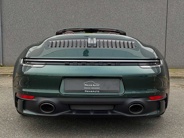 Porsche 911 cabrio 3.0 carrera s forest green pts | s-495-tr - afbeelding 30 van  40