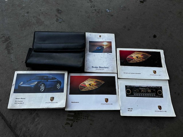 Porsche 911 cabriolet carrera 3.4 996 (hardtop) 300pk 2001 youngtimer - afbeelding 20 van  25