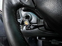 Porsche 911 cabriolet carrera 3.4 996 (hardtop) 300pk 2001 youngtimer - afbeelding 17 van  30