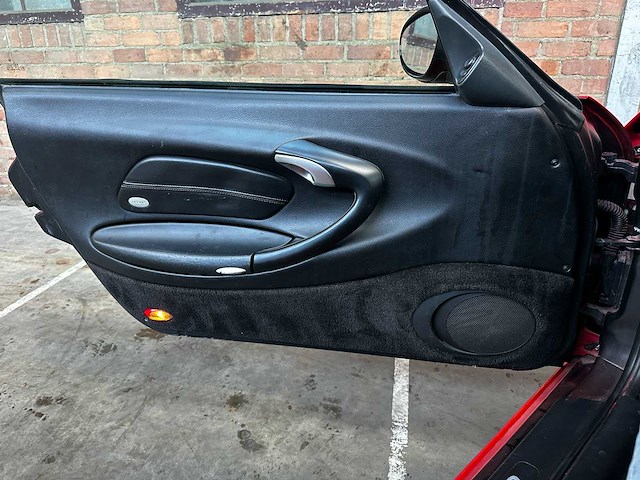 Porsche 911 cabriolet carrera 3.4 996 (hardtop) 300pk 2001 youngtimer - afbeelding 12 van  29