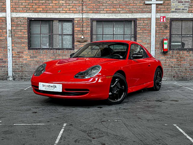 Porsche 911 cabriolet carrera 3.4 996 (hardtop) 300pk 2001 youngtimer - afbeelding 22 van  29