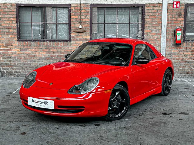 Porsche 911 cabriolet carrera 3.4 996 (hardtop) 300pk 2001 youngtimer - afbeelding 28 van  29