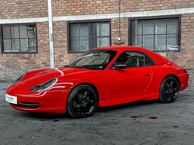 Porsche 911 cabriolet carrera 3.4 996 (hardtop) 300pk 2001 youngtimer - afbeelding 26 van  30