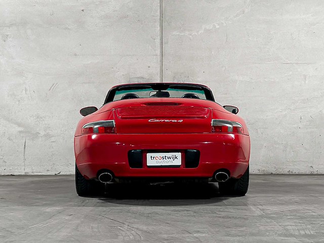 Porsche 911 cabriolet carrera 4 996 3.4 300pk 2000 youngtimer - afbeelding 6 van  38