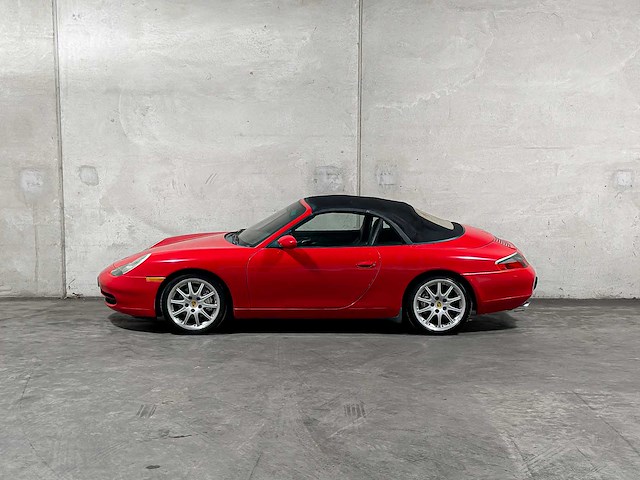 Porsche 911 cabriolet carrera 4 996 3.4 300pk 2000 youngtimer - afbeelding 10 van  38