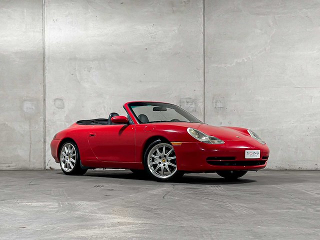Porsche 911 cabriolet carrera 4 996 3.4 300pk 2000 youngtimer - afbeelding 34 van  38