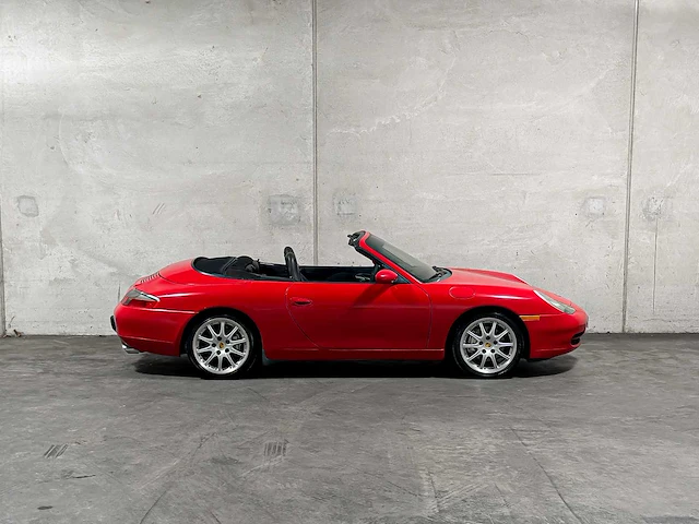 Porsche 911 cabriolet carrera 4 996 3.4 300pk 2000 youngtimer - afbeelding 9 van  38