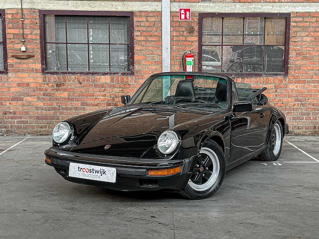 Porsche 911 carrera 3.2 cabriolet 230pk 1985 - afbeelding 17 van  30