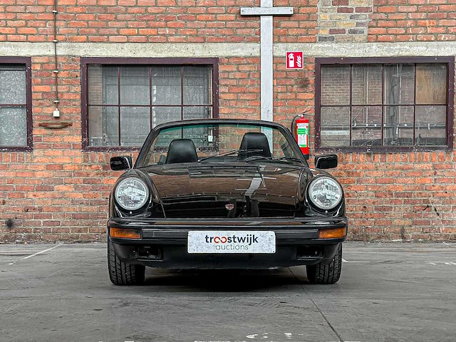 Porsche 911 carrera 3.2 cabriolet 230pk 1985 - afbeelding 28 van  30