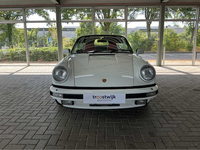 Porsche 911 carrera 3.2 cabriolet pure klasse uit 1985 handgeschakeld marge auto - afbeelding 11 van  34