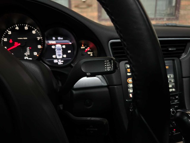 Porsche 911 carrera 3.4 991 350pk 2012 pdk - afbeelding 17 van  38