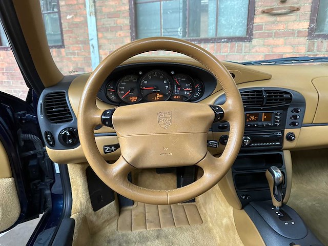 Porsche 911 carrera 3.4 996 coupé 300pk 1998, hhz-60-d - afbeelding 20 van  38