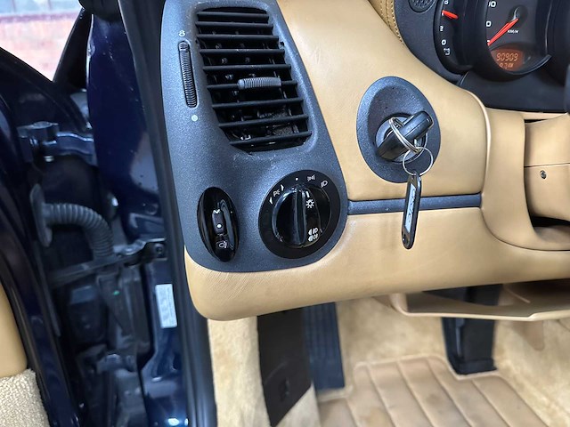Porsche 911 carrera 3.4 996 coupé 300pk 1998, hhz-60-d - afbeelding 22 van  38