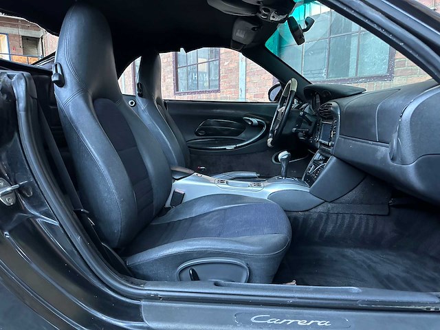 Porsche 911 carrera 4 3.4 996 300pk 1999 youngtimer - afbeelding 25 van  26