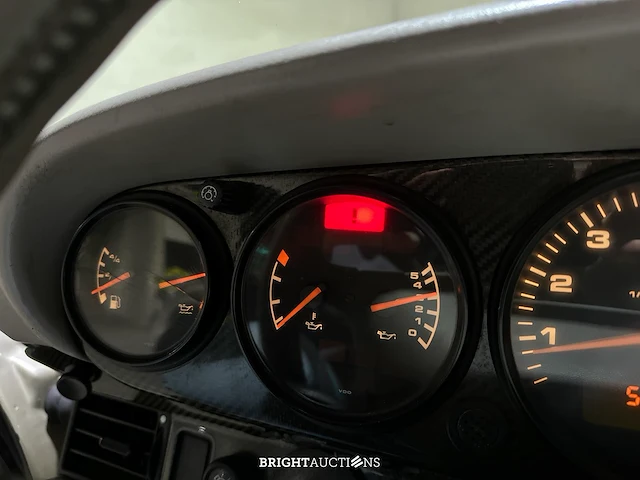 Porsche 911 carrera 4 3.6 -automaat- 250 pk 1990 - afbeelding 21 van  48