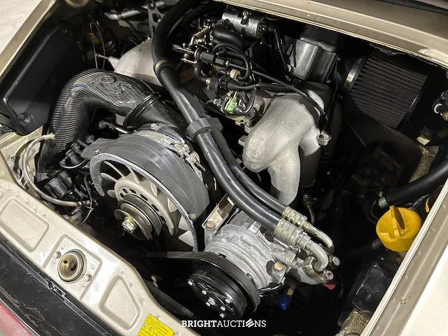 Porsche 911 carrera 4 3.6 -automaat- 250 pk 1990 - afbeelding 31 van  48