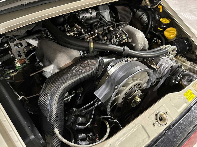 Porsche 911 carrera 4 3.6 -automaat- 250pk 1990 - afbeelding 35 van  46