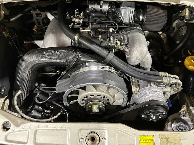 Porsche 911 carrera 4 3.6 -automaat- 250pk 1990 - afbeelding 35 van  52