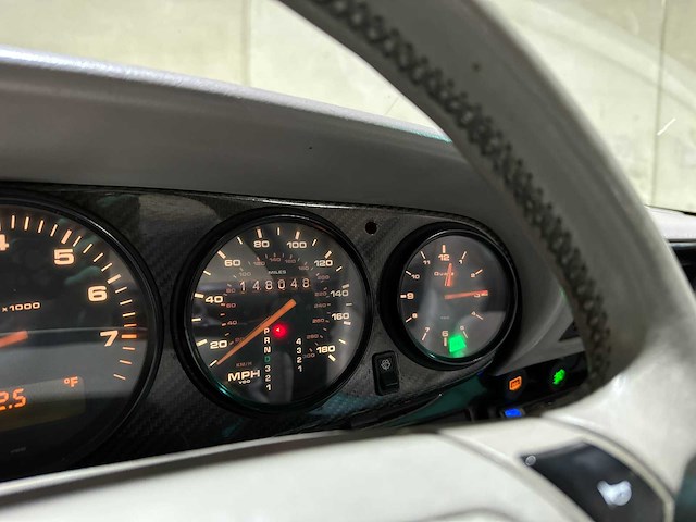 Porsche 911 carrera 4 3.6 -automaat- 250pk 1990 - afbeelding 27 van  45