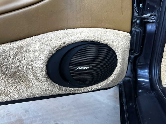 Porsche 911 carrera 4 cabriolet 3.6 996 320pk 2002 youngtimer handgeschakeld - afbeelding 22 van  36