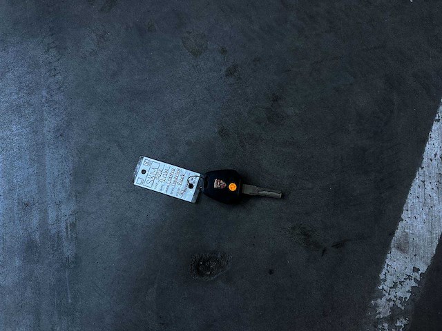 Porsche 911 carrera 4 cabriolet 3.6 996 320pk 2002 youngtimer handgeschakeld - afbeelding 34 van  36