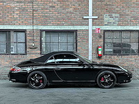 Porsche 911 carrera 4 cabriolet 3.6 996 320pk 2002 youngtimer handgeschakeld - afbeelding 36 van  36