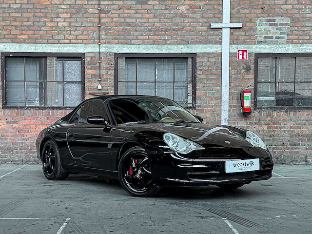 Porsche 911 carrera 4 cabriolet 3.6 996 320pk 2002 youngtimer handgeschakeld - afbeelding 17 van  17